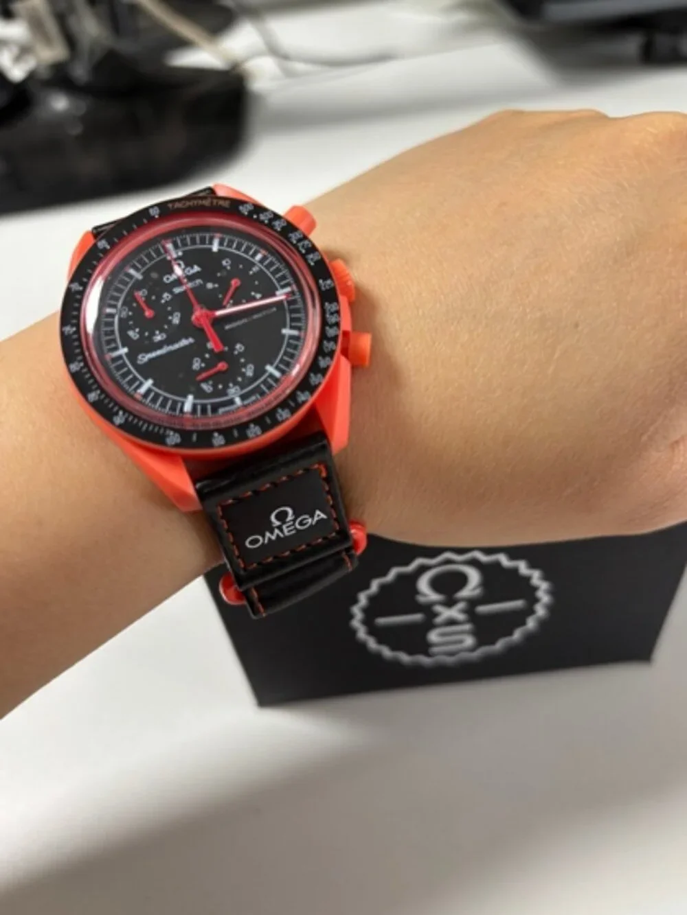 🧡OMEGA🧡 Earth Volcano Battery Watch